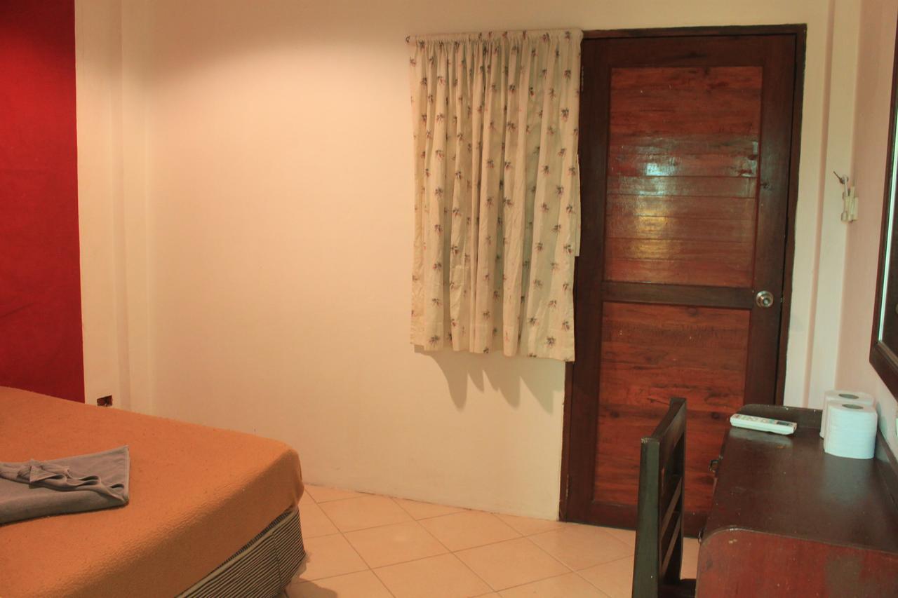 Baan Talay Guesthouse Haad Rin Exterior foto